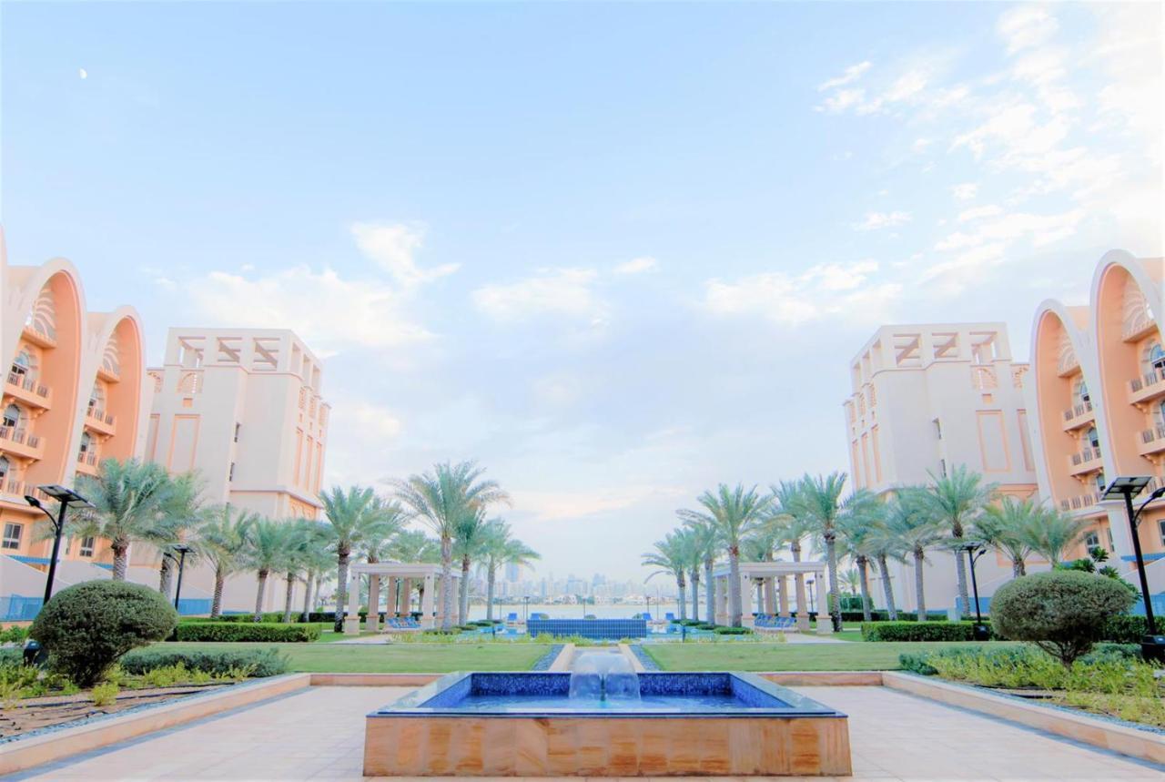 Simply Comfort In Sarai Palm Jumeirah Dubai Esterno foto