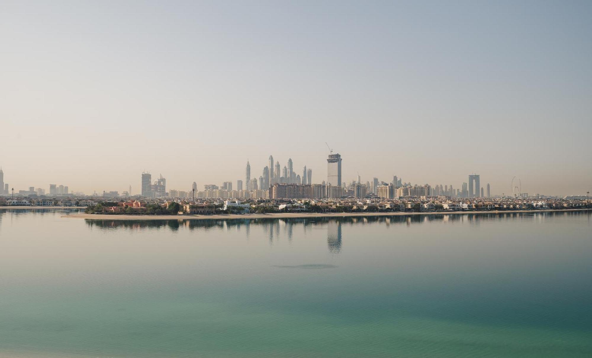 Simply Comfort In Sarai Palm Jumeirah Dubai Esterno foto